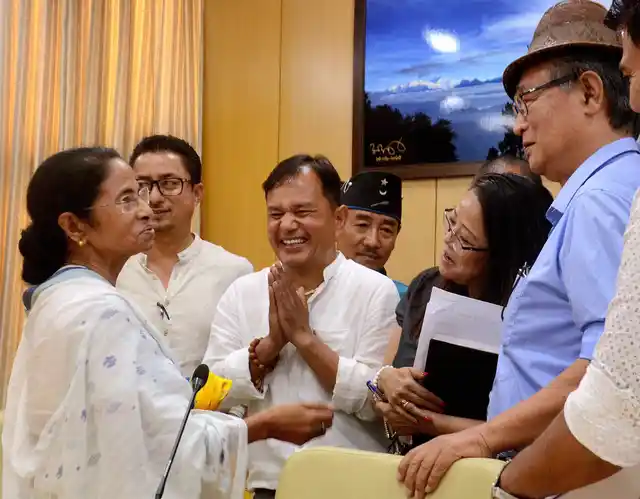 West Bengal Chief Minister Mamata Banerjee addresses the media after a “Peace Meeting” with various Boards of Darjeeling & state chief secretary. (Photo: PTI)