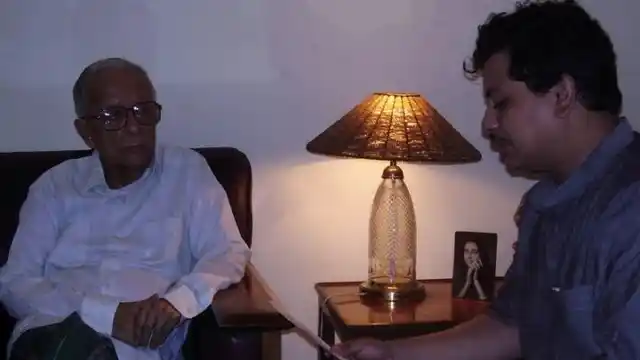 File photo of CPI(M)‘s Rajya Sabha MP, Ritabrata Banerjee along with Jyoti Basu, former chief minister of West Bengal. (Photo Courtesy: Facebook/ <a href="https://www.facebook.com/photo.php?fbid=113206498727200&set=a.113206388727211.6226.100001135521535&type=3&theater">Ritabrata Banerjee</a>)