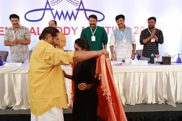 The biggest stars of Malaylam cinema - Mammootty, Innocent, Mohanlal, Dileep at the AMMA general body meeting.
