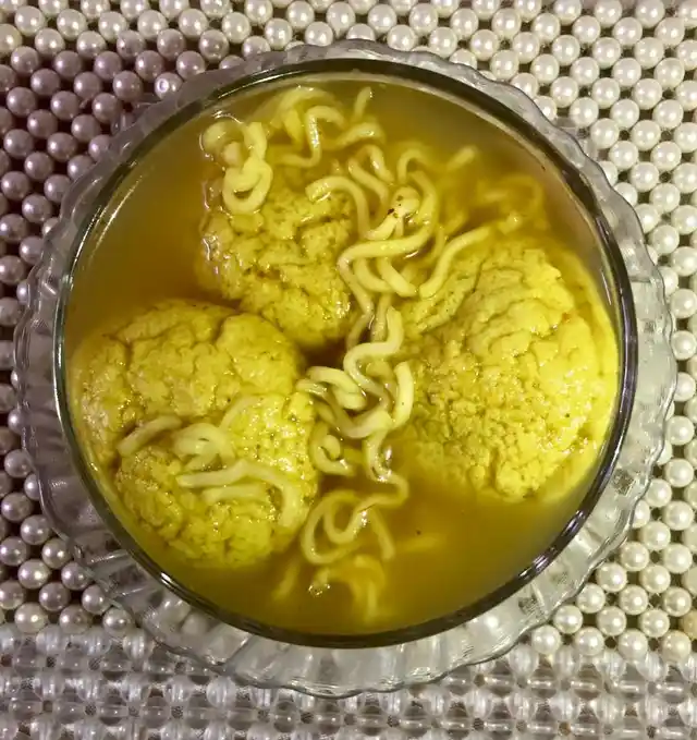Maggi Rasgullas. 
