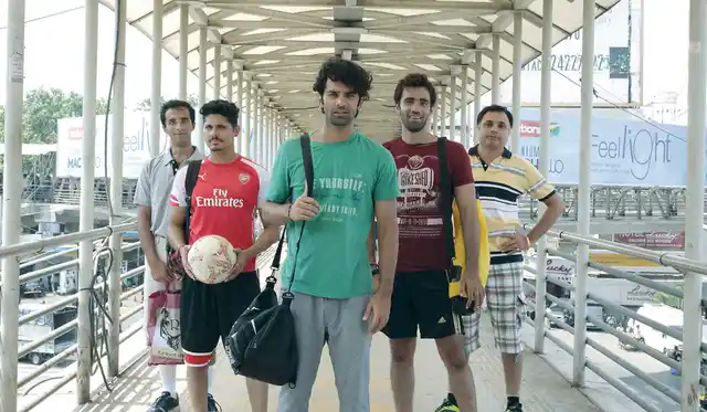 The football gang from <i>Tu Hai Mera Sunday.</i>