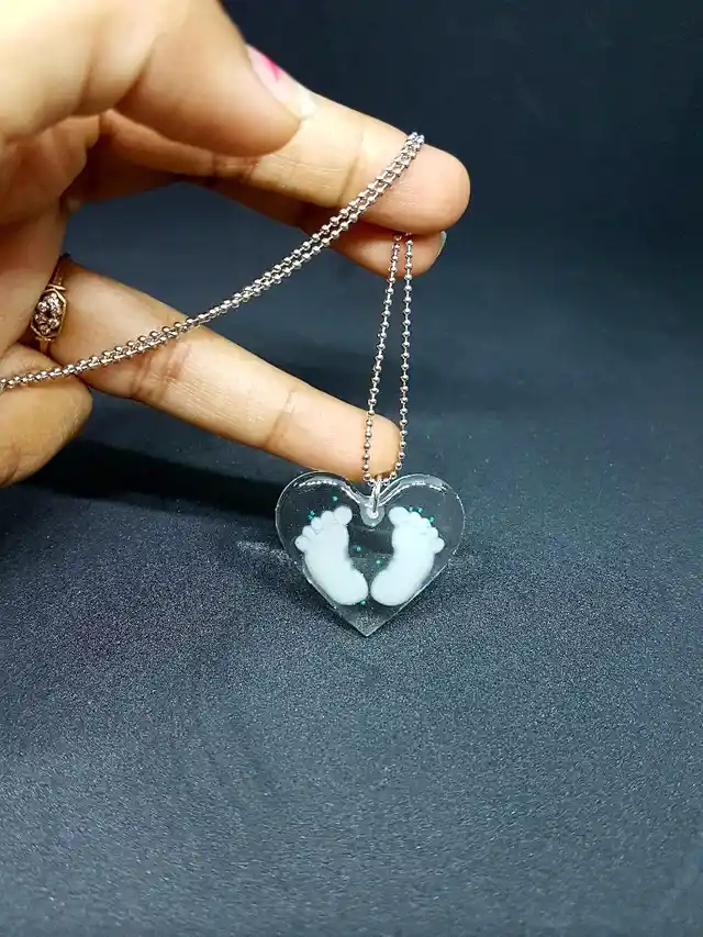 A customer, Annie, says she treasures this pendant as it reminds her of the beautiful journey of pregnancy and motherhood.