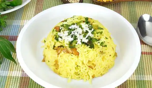Chitranna is made well ahead of meal times to allow the rice to absorb all the spices.