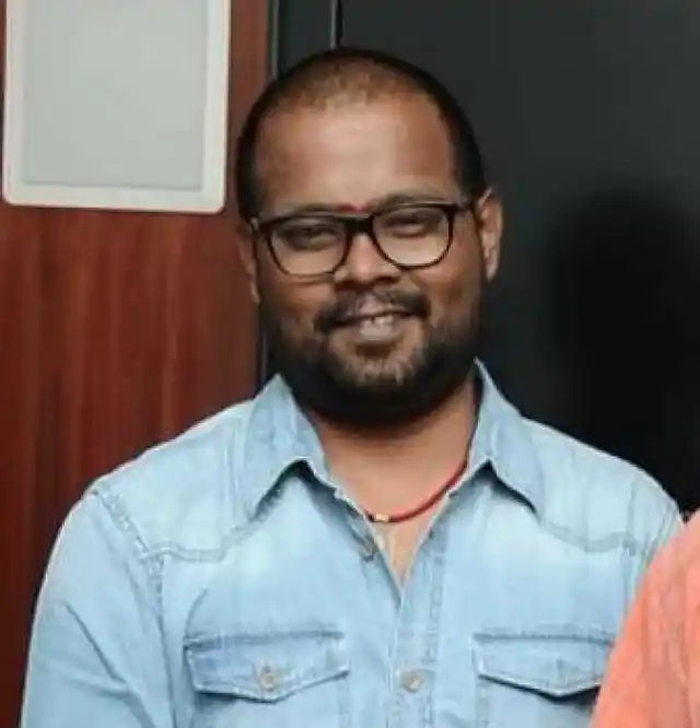 Popular Tamil film director M Sasikumar has filed a police complaint against financier Anbu Chezhiyan in connection with Ashok’s suicide.