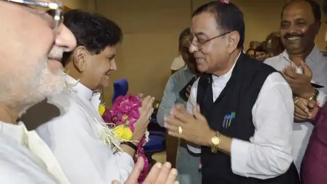 Mohan Rathwa with Ahmed Patel.