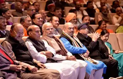 New Delhi: Prime Minister Narendra Modi with Union Ministers Arun Jaitley, Rajnath Singh and Sushma Swaraj, BJP chief Amit Shah and BJP MP L. K. Advani during BJP
