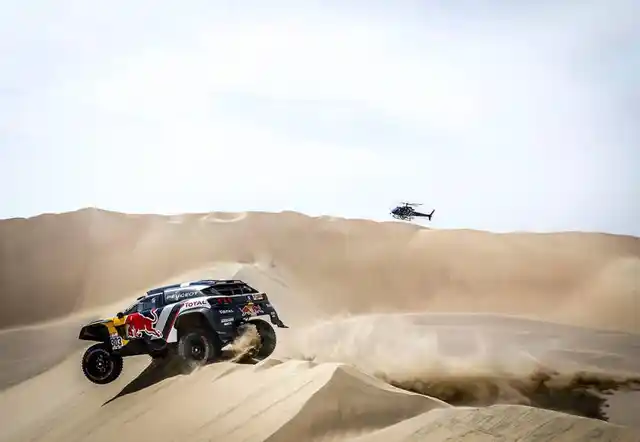 The Peugeot 3008 DAKAR in action during the first stage from Lima to Pisco.