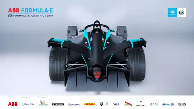 The tail of the racing car looks smashing. Batmobile, anyone? 