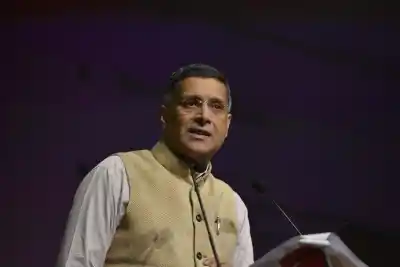 New Delhi: ​​​Chief Economic Advisor (CEA) Arvind Subramanian​ presents ​Economic Survey 2017-18​ in New Delhi on Jan 29, 2018. (Photo: IANS)