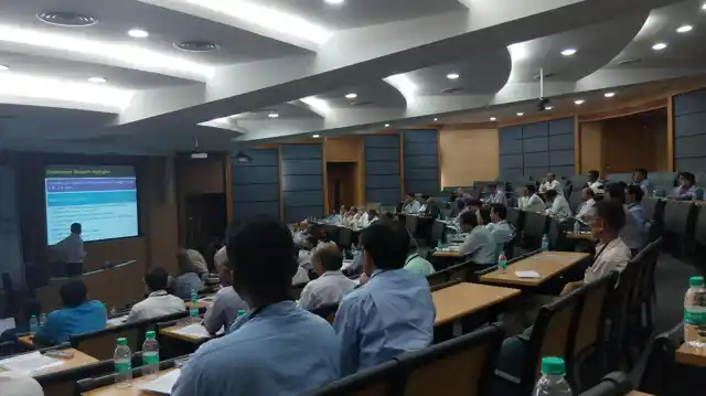 A picture taken at an academic meet at IIT-B. The skewed gender ratio is evident here. 