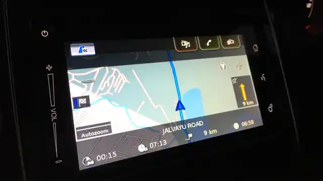 The top-end variant features a 7-inch touchscreen and GPS navigation. 