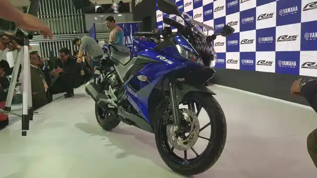 The new R15 V3 launched at Auto Expo 2018