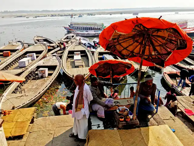 Mornings on the Varanasi ghat, 