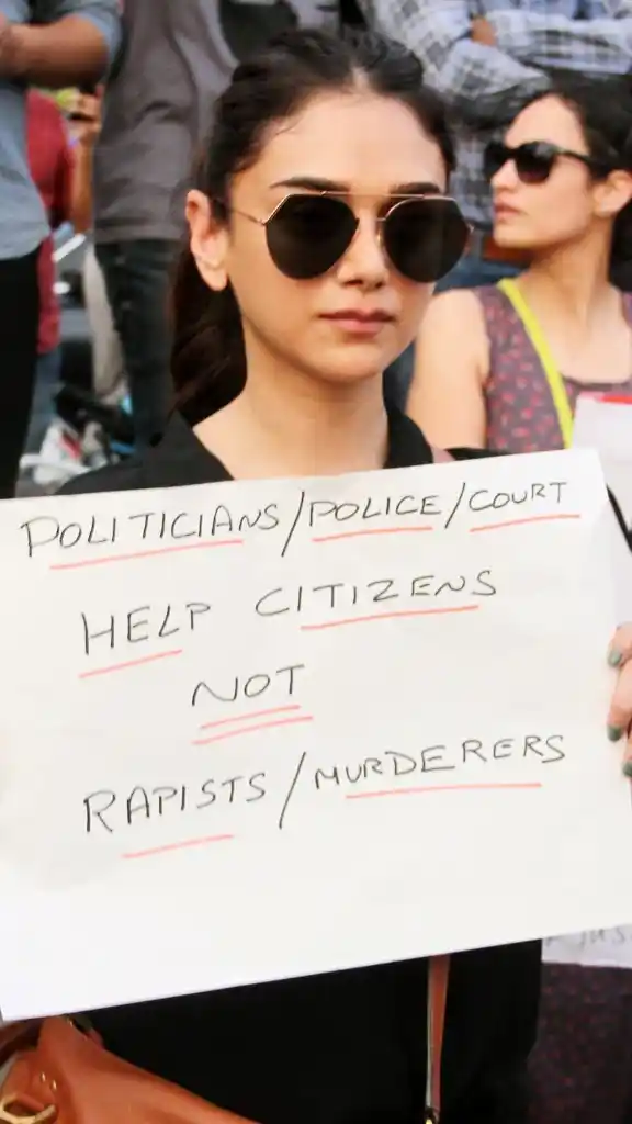 Aditi Rao Hydari in a protest against Kathua and Unnao rape cases in Bandra, Mumbai. 