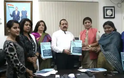 New Delhi: Fact finding team members Supreme Court advocate Monika Arora, GIA (Group of Intellectuals and Academicians) co-convener Lalita Nijhawan, social activist Monicca Agarwal and journalist Sarjana Sharma hand over a fact finding report in the Kathua rape incident to Union MoS Development of North Eastern Region Jitendra Singh in New Delhi on May 4, 2018. (Photo: IANS)