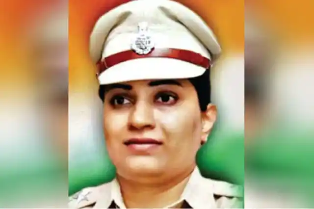 Assistant police inspector Ashwini Bidre has been missing since 2016. (Photo: Facebook).