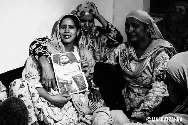 Ruksana mourns the death of her husband Firdous Ahmad khan, a civilian, who was killed in an encounter operation to nab LeT commander Abu Dujana, Srinagar. 