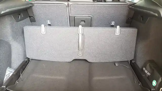 A flexible boot floor allows for a versatile loading area. 