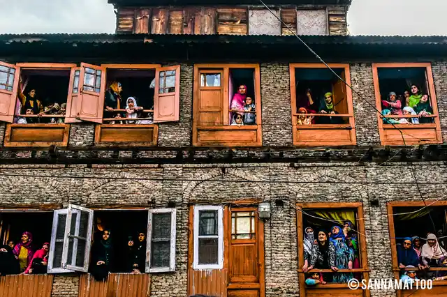 Women mourn during the funeral of Fayaz Ahmed, a local militant, from Khanqah Srinagar on 5 May 2018. 
