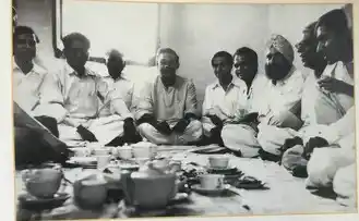 Vajpayee (centre) with members of the Jana Sangh.