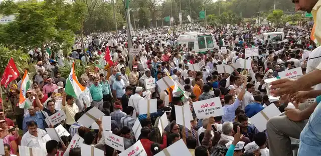 Protesters at Parliament street, New Delhi.