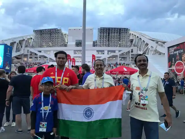 Dr Saha and Dr Sarkar from Kolkata wanted to pose with our flag inside the Fisht Stadium.