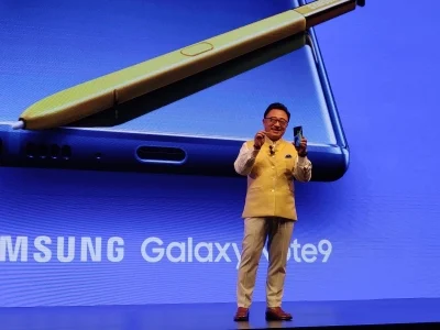 Gurugram DJ Koh,President Samsung Mobile & IT Business and CEO addresses at the launch of Samsung Galaxy Note 9 in Gurugram on Aug 22 2018