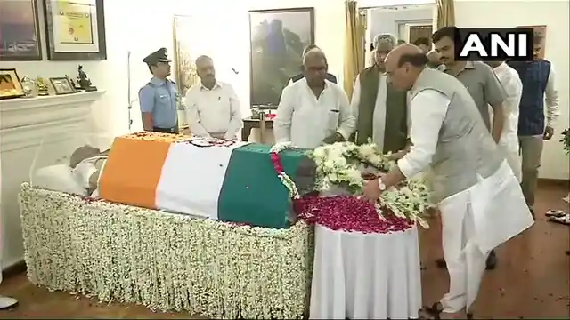 Home minister Rajnath Singh pays his last tribute.
