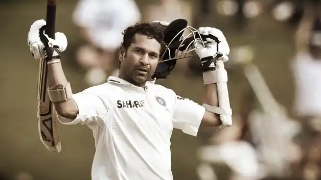 With 15,921 Test runs, Sachin Tendulkar holds the record for the maximum run in Tests.