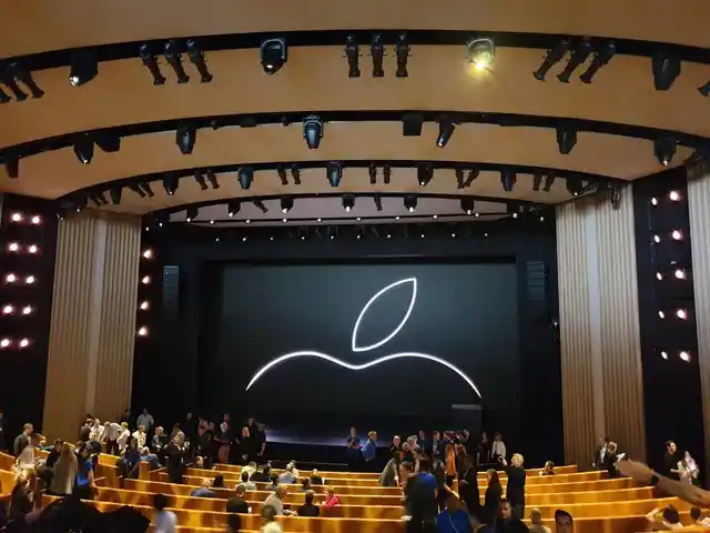 This is where all the drama will happen in less than 30 minutes from now. 