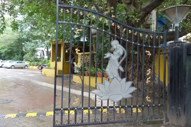 The entrance to the studio. 