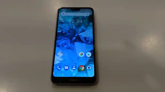 Nokia 7.1 gets a 5.8-inch PureDisplay. 