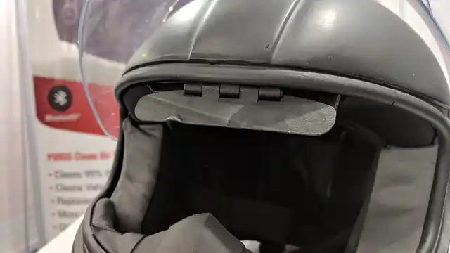 Provides bikers with fresh and clean air. 