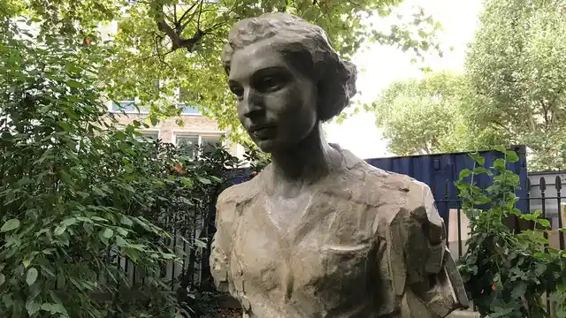 The bust of Noor Inayat Khan in Gordon Square Gardens near the Bloomsbury house where she lived as a child in 1914. 
