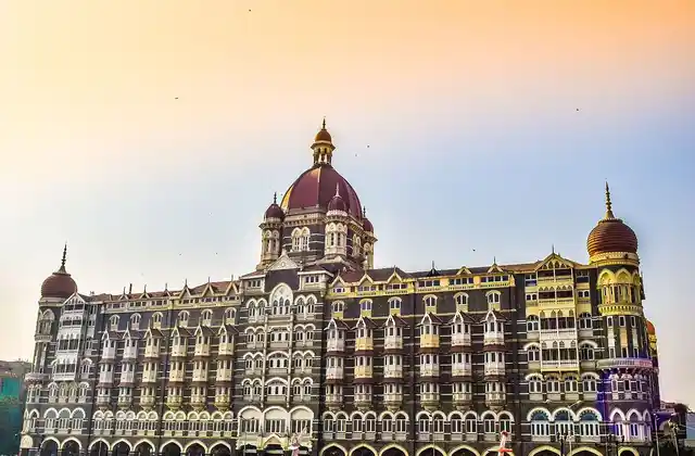 <i>Hotel Mumbai</i> is based on the terrorist attacks of 26/11.