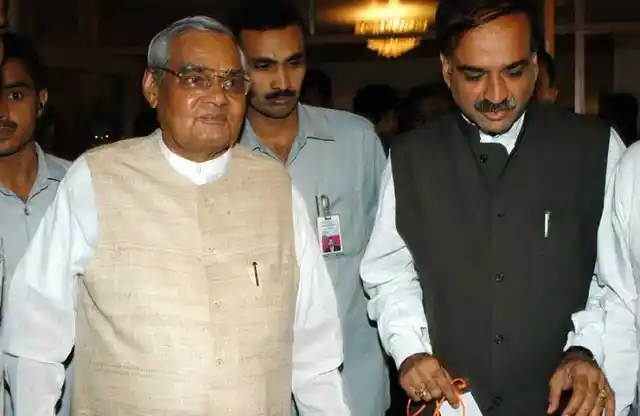 Vajpayee and Ananth Kumar 