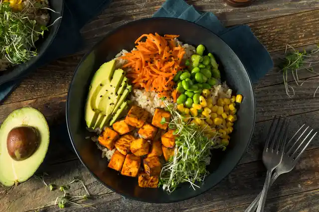 You will need six things for a Buddha Bowl.