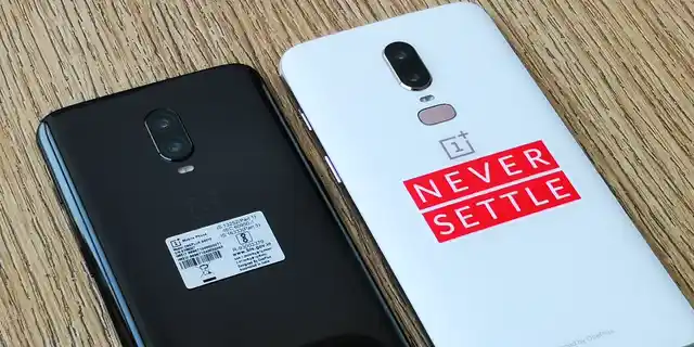Same 20 and 16-megapixel rear camera sensors on the OnePlus 6T (left)