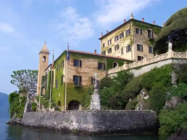 Deepika Padukone and Ranveer Singh tied the knot at Villa Del Balbianello, Lake Como.