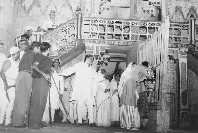 A still from <i>Deewar</i>. 