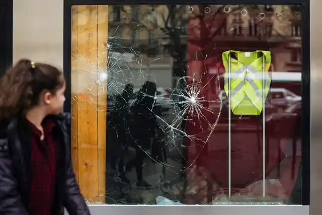 The grassroots protests began on 17 November with motorists upset over a fuel tax hike, but have grown to encompass a range of demands and complaints that Macron’s government does not care about the problems of ordinary people.