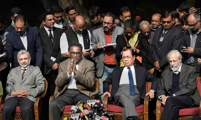 4 Supreme Court judges speak out against the Chief Justice of India