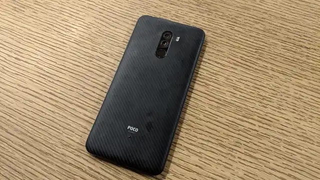 Polycarbonate finish is sturdy, but not the most appealing.