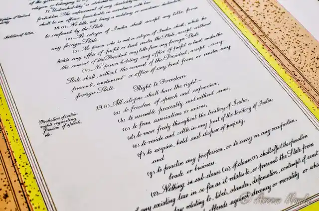 There are 117,369 words in the English version of the Constitution