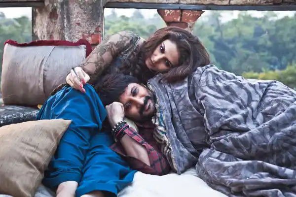 A still from <i>Dedh Ishqiya</i>.