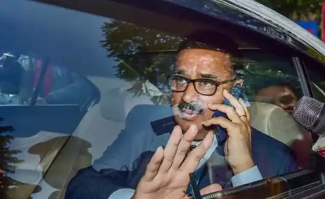 Former Central Bureau of Investigation (CBI) chief Alok Verma arrives at the CBI headquarters in New Delhi, on Wednesday, 9 January, 2019. Verma, on Thursday, 10 January, was unceremoniously removed from the post by a high-powered selection committee after the Supreme Court reinstated him as the CBI director.