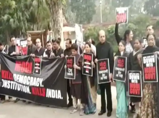 TMC MPs at the protest. 