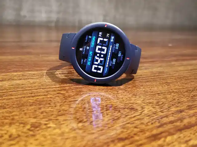 The Amazfit Verge supports Android & iOS. 