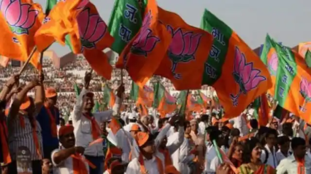 Will Congress be really able to put a strong fight against the great leader of BJP? 