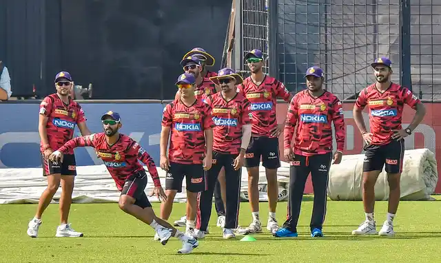 In KKR’s camp, skipper Dinesh Karthik will look to make most of the IPL opportunity to get the selectors’ attention.